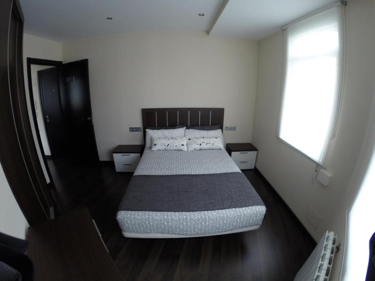 Coqueto Apartamento De 2 Habitaciones En Zona Estacion Tren آكورونيا المظهر الخارجي الصورة